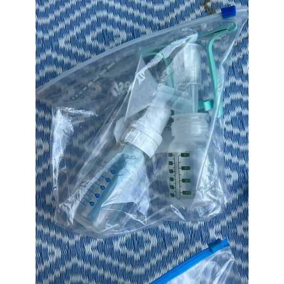 Pumping & Bottle Bundle: Philips, Medela, Spectra! - Picture 16 of 16